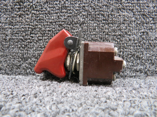 MS24524-23 (Alt: 8501K4) Cutler-Hammer Toggle Switch with Cover