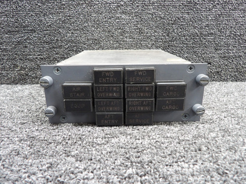 233A3207-7 (Alt: 233A3207-424) Boeing 737-800 Door Warning Annunciator Panel