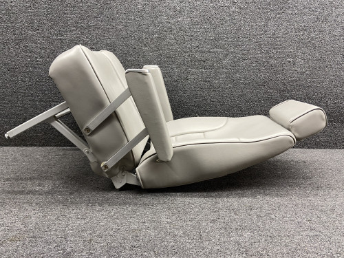 60-530294-6, 60-530139-1 Beechcraft B60 Center Aft Facing Seat RH w Armrests