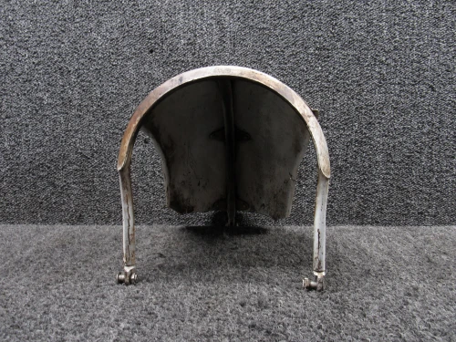 0842000-5 Cessna 310L Nose Gear Mud Guard Wheel Scraper Assembly