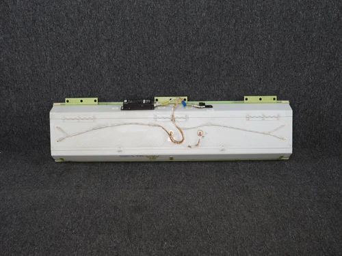 417A5475-1A Boeing 737-800 Light Assembly