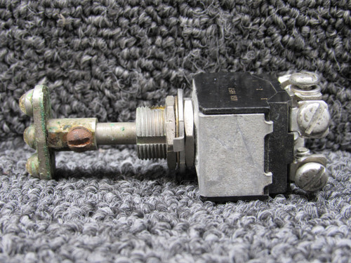 8906K1592 Cutler Hammer Toggle Switch