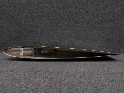 1223000-7 Cessna 210D Wing Tip LH