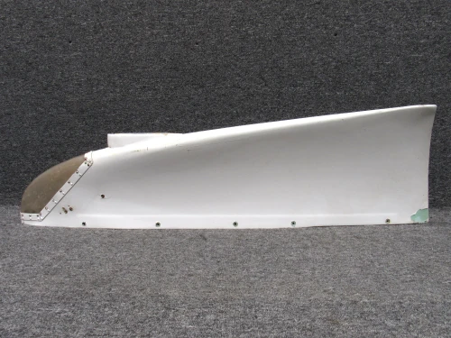 1223000-7 Cessna 210D Wing Tip LH