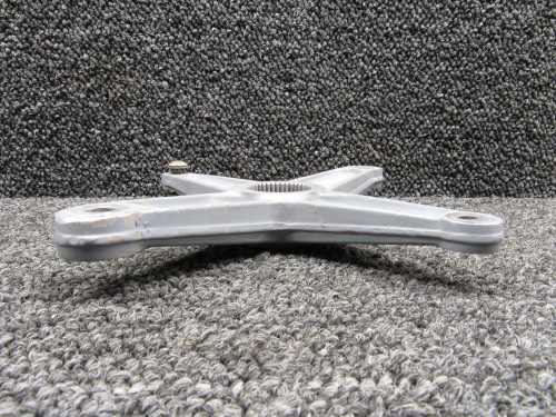 45-810090 Beechcraft 58 Main Landing Gear Actuator Retract Arm