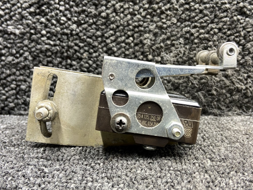 60-369000-89, 60-369000-123 Beechcraft B60 Flap Limit Switch Set with Bracket
