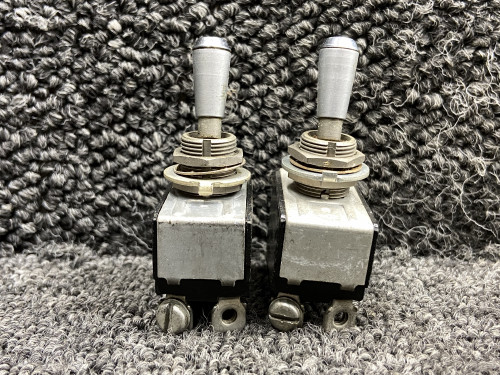 35-380053-7 (Alt: 8906K1070) Cutler-Hammer Two Position Toggle Switch Set