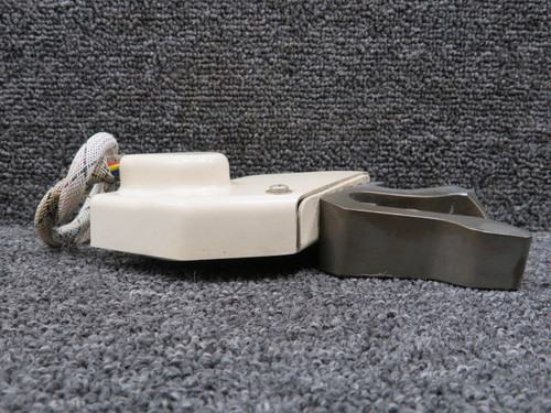 69-42809-90 (Cast: 69-42809-92) Boeing 737-800 Door Sensor Assembly