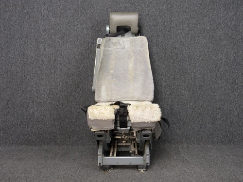 3A226-0007-01-1 (Alt: S232A311-1) Ipeco Europe 0A226-0001 Pilot Seat