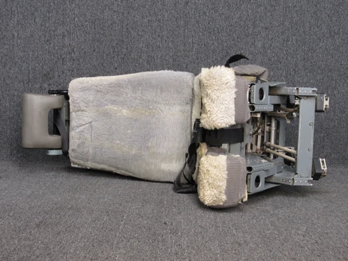 3A226-0007-01-1 (Alt: S232A311-1) Ipeco Europe 0A226-0001 Pilot Seat