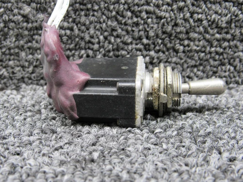 1TL1-3 (Alt: MS24523-23) Micro Switch Toggle Switch