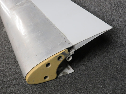 114A5020-3 Boeing 737-800 Leading Edge Number 2 Slat Assembly