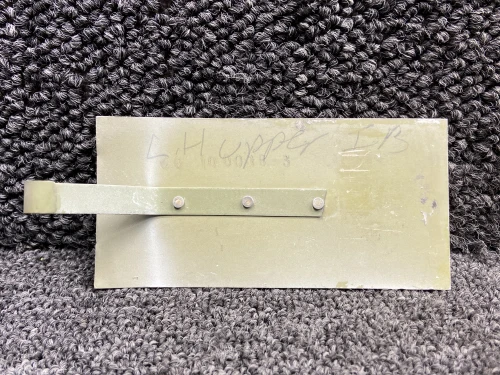 60-100018-1 Beechcraft B60 Upper Forward Inboard Wing Access Bolt Door