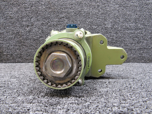 256A3640-1 Boeing 737-800 Flap Actuation Angle Gearbox Assembly