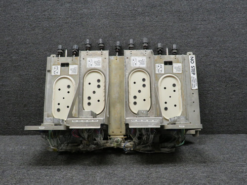 284A1752-2 Boeing 737-800 Sub-Shelf Assembly