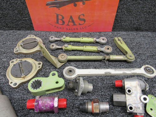 Boeing 737-800 Goodie Bag with Rods, Valves, Fittings, Etc