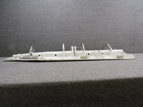 114A1110-12 Boeing 737-800 Bull Nose Krueger Flap Assembly