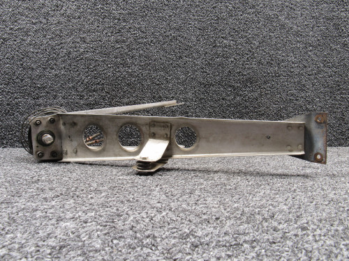 65244-000, 65245-000 Piper PA28-140 Stabilator Trim Ribs w Shaft and Barrel