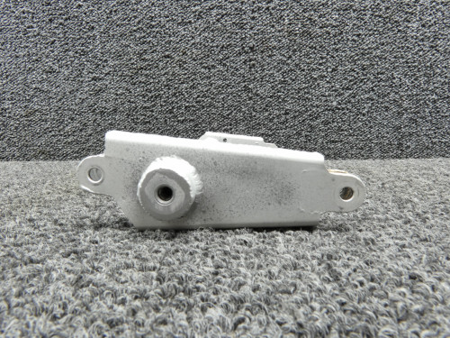 250023-001 Piper PA60-601P Aerostar Nose Gear Door Retract Tube