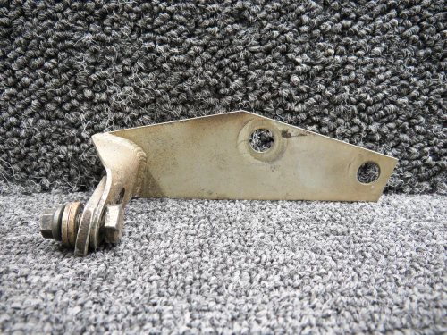 13876-001 Cirrus SR22 Throttle Control Cable Bracket