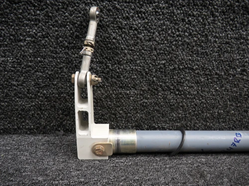 10320-004 Cirrus SR22 Flap Torque Tube LH