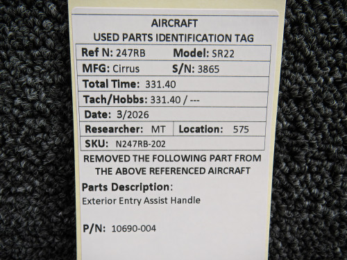 10690-004 Cirrus SR22 Exterior Entry Assist Handle
