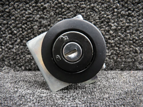 20273-002 Cirrus SR22 Cabin Door Push Button Lock
