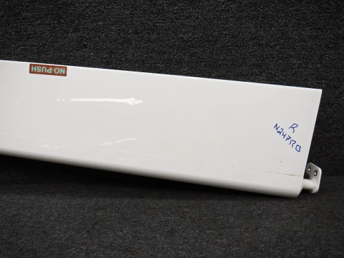 19658-002 (Alt: 19661-006) Cirrus SR22 Elevator Assembly RH