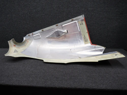 18396-003 Cirrus SR22 Lower Engine Cowl Assembly RH
