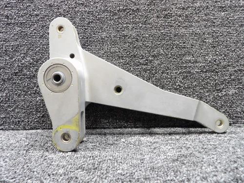 45A62063-002 (Use: 45A62093-002) Mitsubishi MU-300 Flap Control Lever Assy