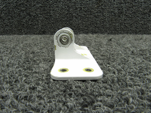 6333007-13 Cessna 525 Rudder Trim Tab Actuator Rod Attach Horn Assembly