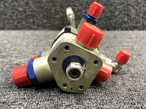 9851116-2, 1216421-10 Cessna T206H Fuel Selector Valve Assembly w Shaft & Handle