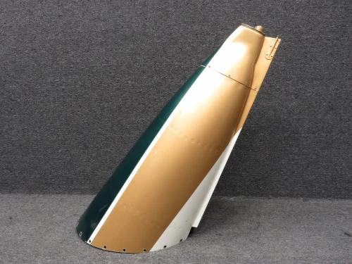 5538321-11, 5512080-37 Cessna 550 Tailcone Stinger w Cap & Tail Light Assembly