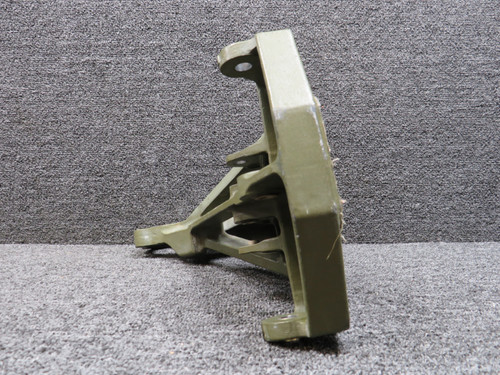 45A96667-031 (Cast: 45A98867-31) Mitsubishi MU-300 Copilot Support Assembly