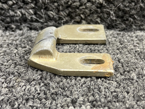1211646-1 Cessna T206H Lower Cargo Door Bolt Stop