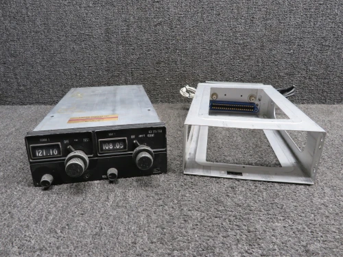069-1016-00 King Radio KX-175 Nav Comm System with Tray (Volts: 14)