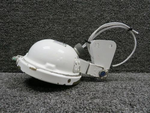 MS27432-1 Soderberg S1005 Nose Gear Center Taxi Light Assembly