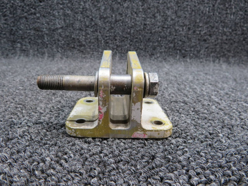 29521-003 Piper Bracket Nose Gear Actuator RH BAS Part Sales | Airplane Parts