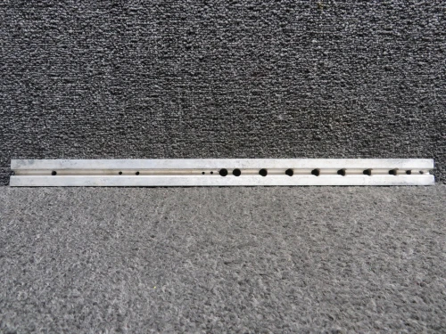 32667-002 Piper PA23-250 Forward Outboard Seat Track