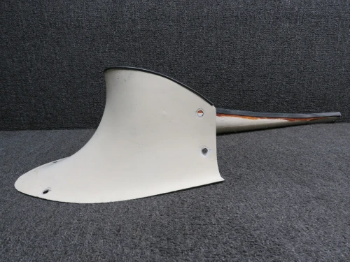 32466-001 Piper PA23-250 Wing Fairing RH