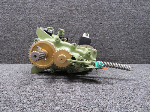 115-811020-13 Beech Aircraft Corp. Main Gear Gearbox and Motor Retract Assembly