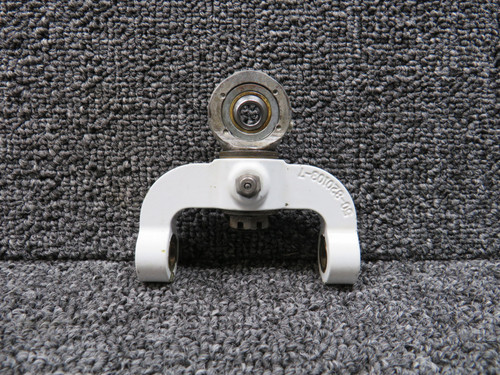 50-820130-8 Beechcraft King Air 200 Nose Gear Steering Swivel Eye Assembly