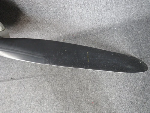 HC-B3TN-3G Hartzell 3 Blade Propeller Assembly with Logs