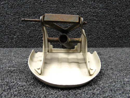 0310453-5 Cessna 182E Pilot Rudder Pedal LH