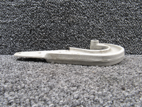 0826005-4 Cessna Main Gear Door Hinge Arm