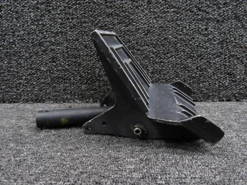0760678-2, 0411307 Cessna TR182 Rudder & Brake Pedal Assembly Inboard RH