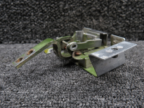 0711790-1 Cessna TR182 Baggage Door Support & Latch Assembly