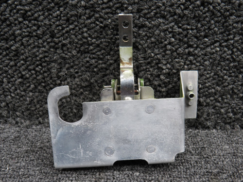 0711790-1 Cessna TR182 Baggage Door Support & Latch Assembly