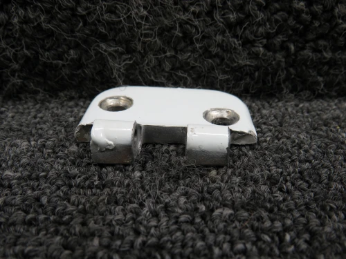0711037-19 Cessna TR182 Cabin Door Lower Stationary Hinge LH