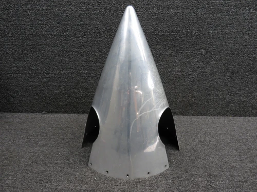 2252074-1 (Alt: 2252074-3) Cessna TR182 3-Blade Spinner Dome